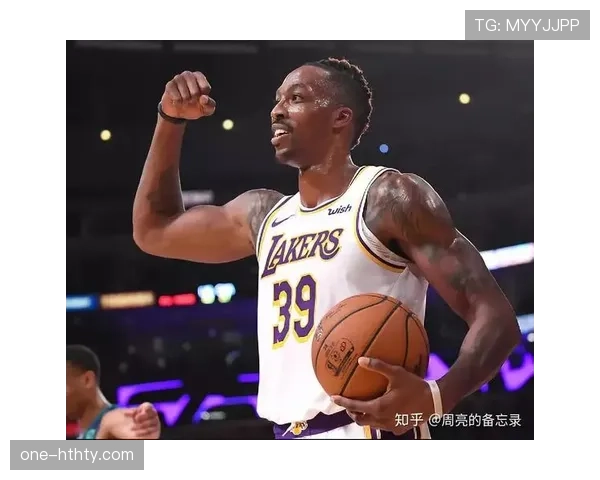 戴维斯缺阵里夫斯挡拆拉开空间提升三分